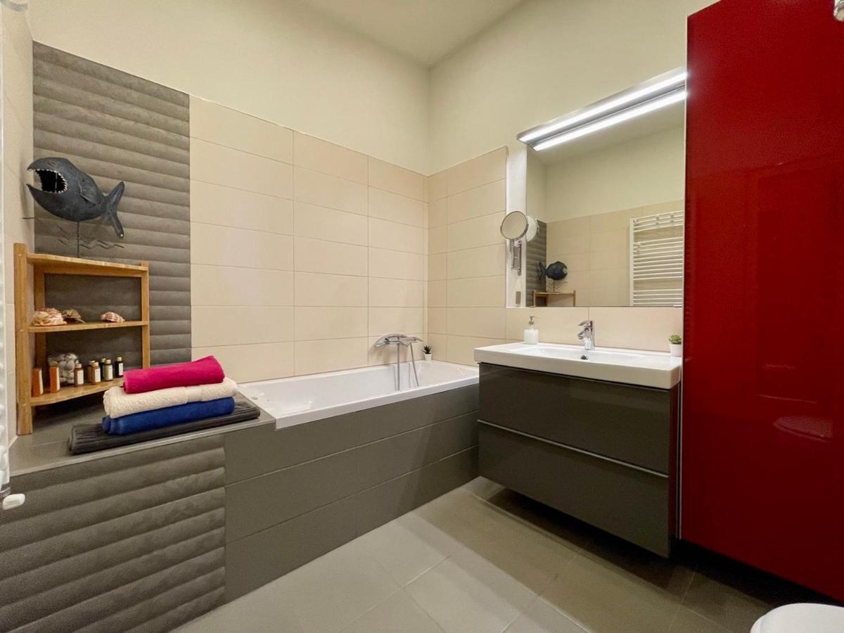Penthouse W Private Rooftop And Free Parking 布达佩斯 外观 照片
