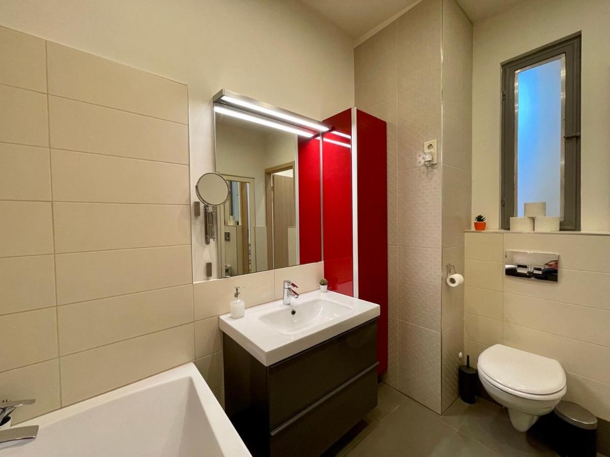 Penthouse W Private Rooftop And Free Parking 布达佩斯 外观 照片